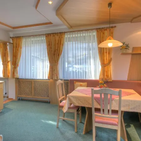Sportalm Apartments Leutasch Chambre photo